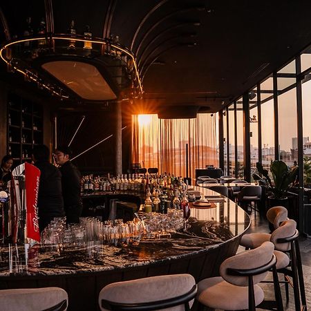 Cascade Hotel Бангкок Екстер'єр фото